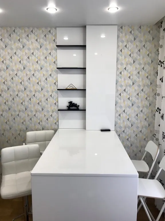 Квартира Квартира Трёшка с видом на реку, аквапарк, зоопарк, больницу — Новосибирск