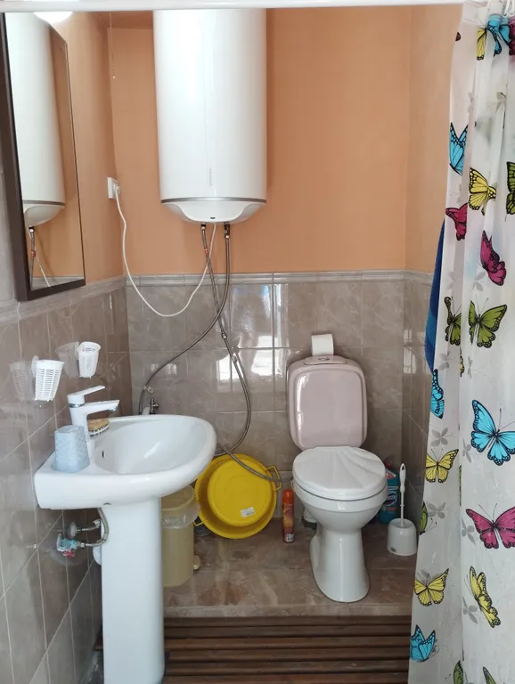 Уютная квартира-времянка в частном дворе