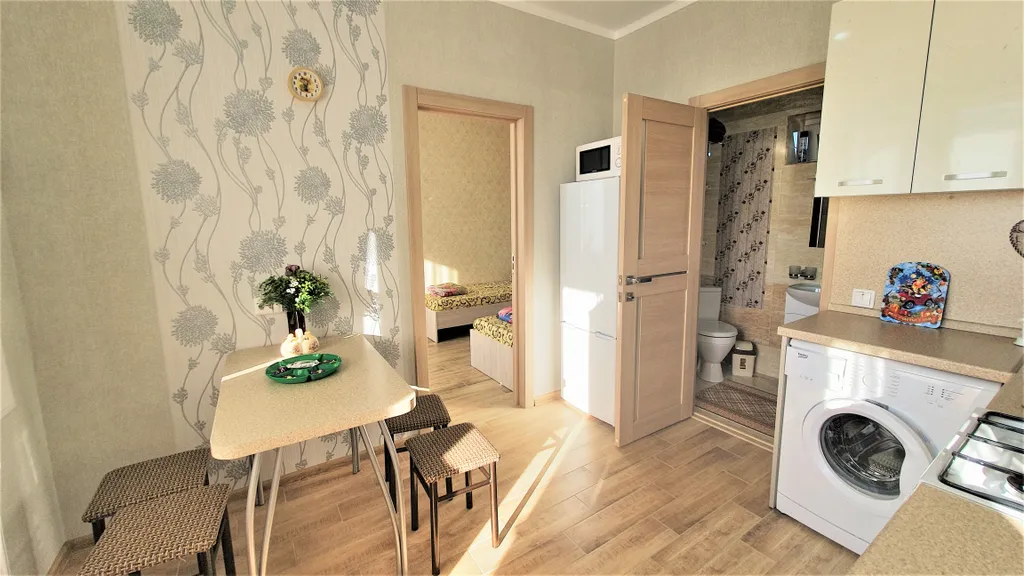 Квартира Отдельные апартаменты на берегу Азовского моря — аренда посуточно в Ейск