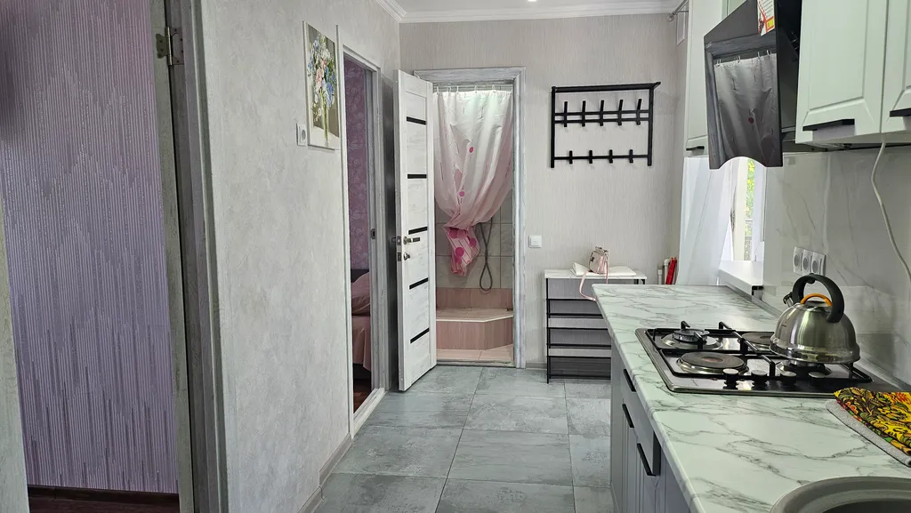 Коттедж Коттедж Двухкомнатный номер с кухней — Феодосия