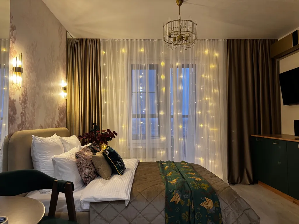 Дизайнерская студия в изумрудном цвете