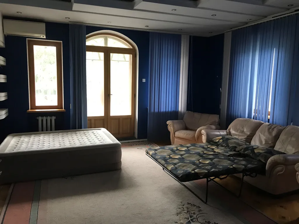 Дом рядом с парком Краснодар с банькой и бассейном