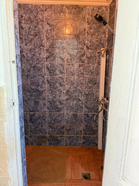 Gold vino 4х местный номер