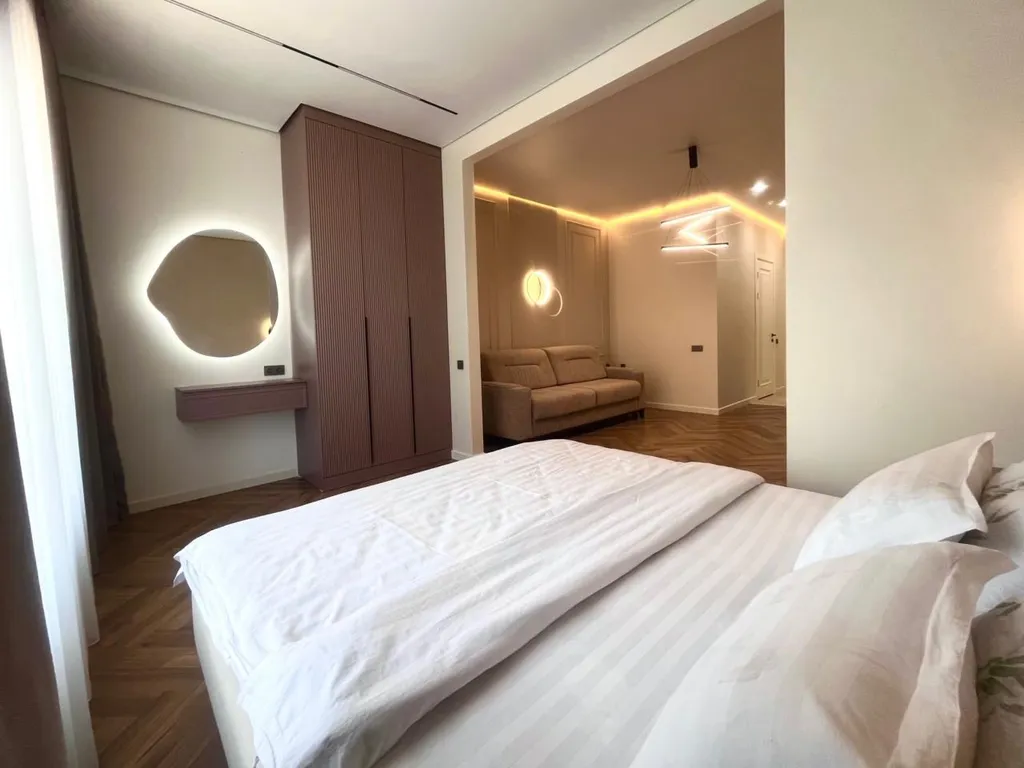 Квартира Новый ЖК «Меридиан Резиденс» центр города & питьевая вода в подарок — аренда посуточно в Алматы