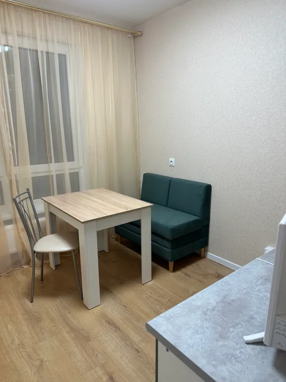 Расширенный центр города, новый ЖК