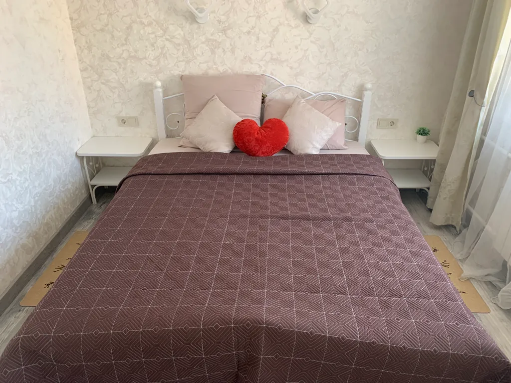 Новая уютная и просторная квартира рядом с Набережной