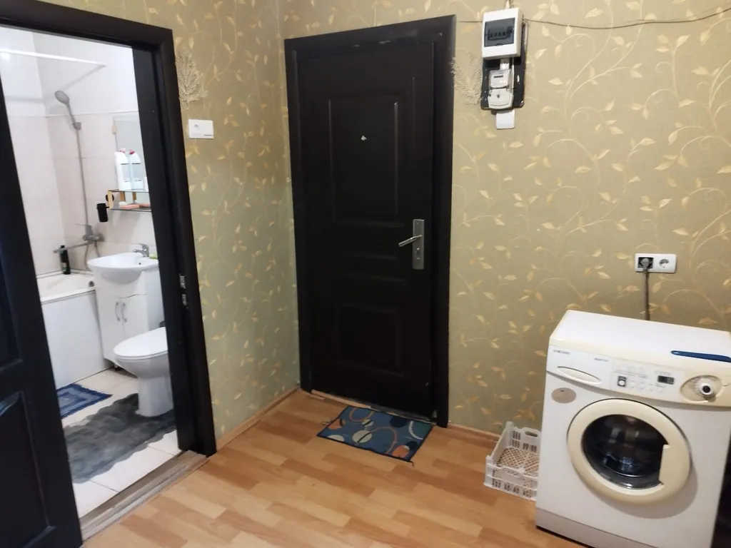 Квартира Квартира с хорошим месторасположением и транспортной развязкой — Новосибирск
