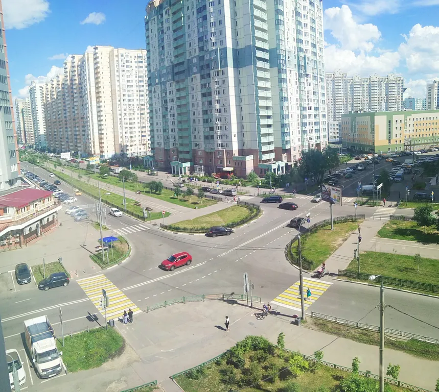 Светлая евродвушка у Крокус Экспо между метро Мякинино и Пенягино