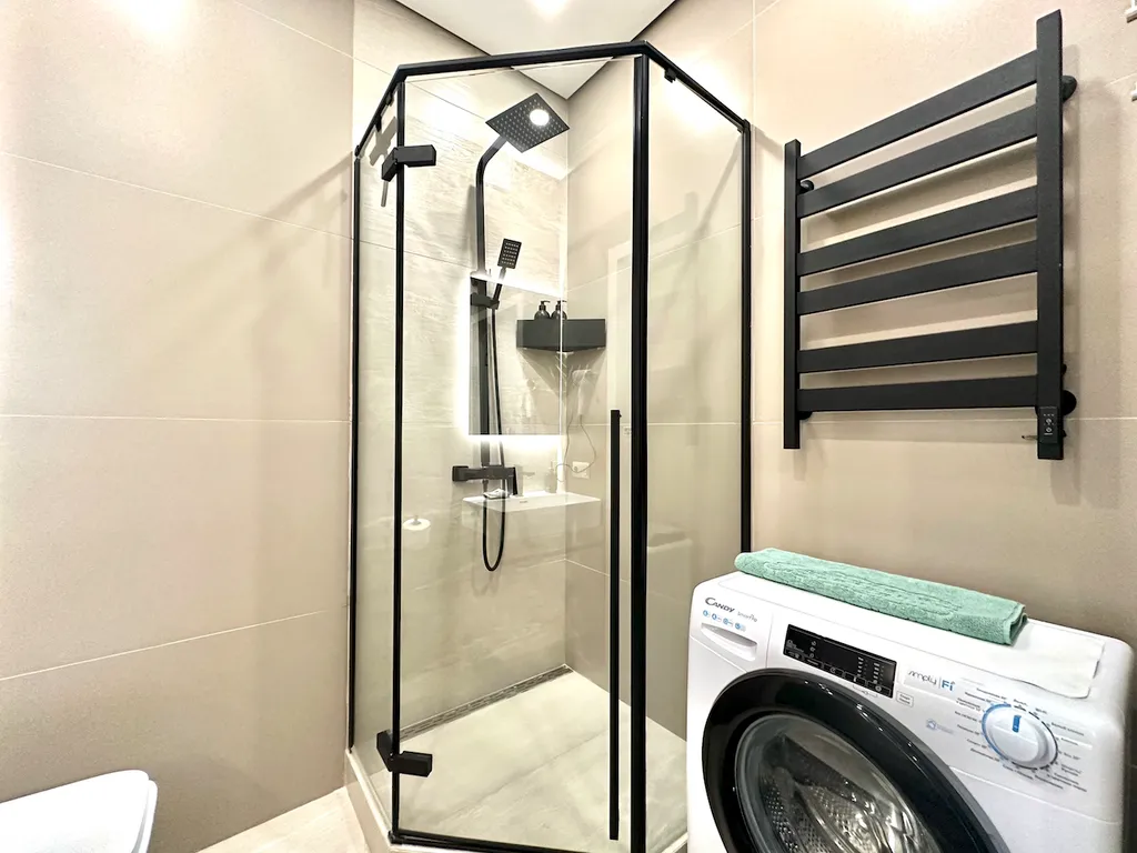 Дизайнерская студия Ls-art-olive с видом на море с 13 этажа