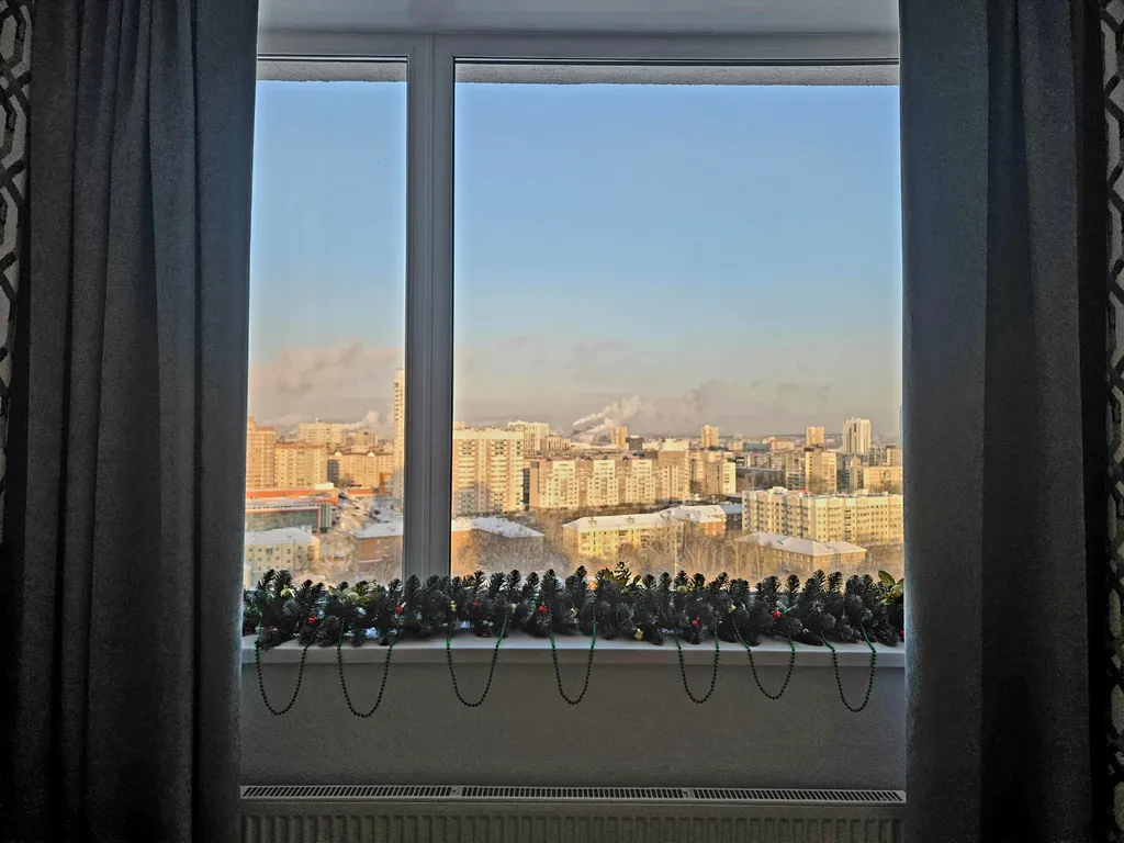 Новая квартира с 3 спальнями, видом на центр города и шикарные закаты