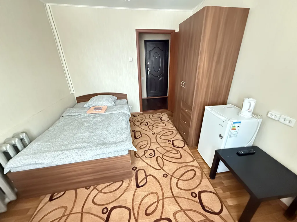 Трёхкомнатная квартира с тремя санузлами и кухней