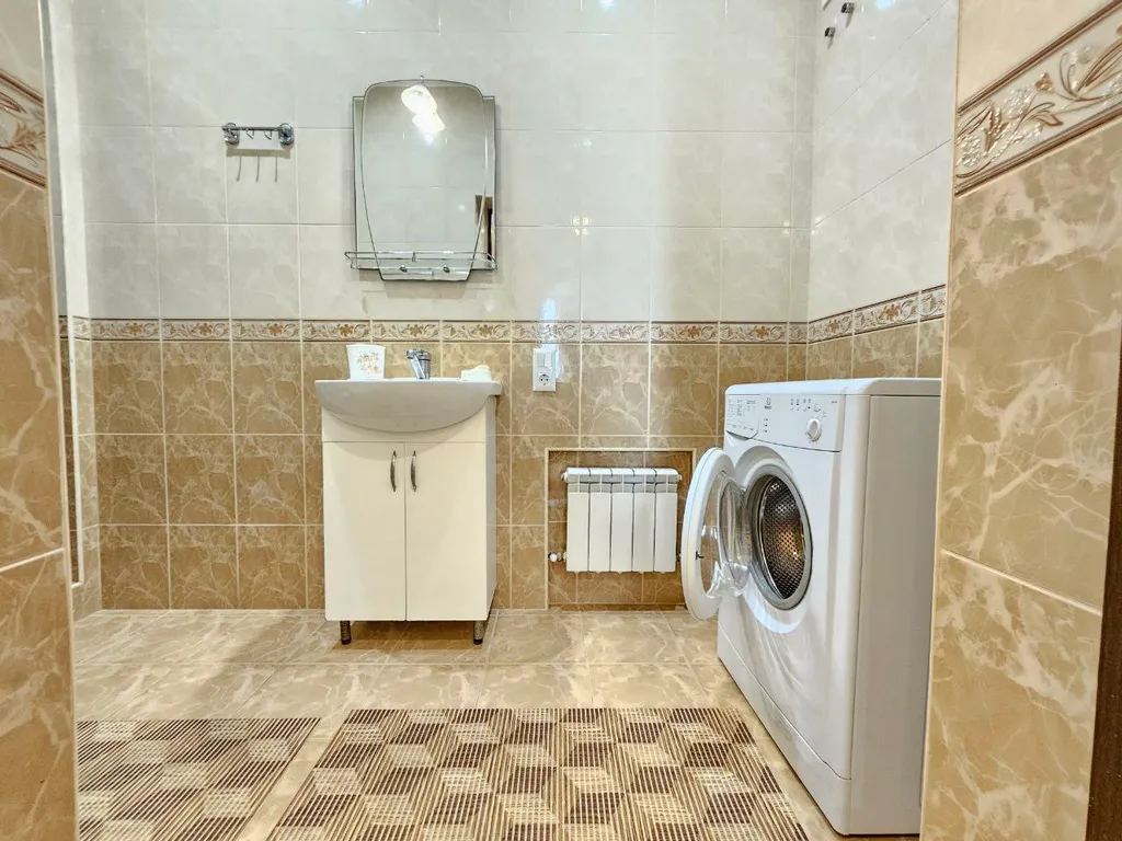 Двухкомнатные комфортабельные апартаменты на берегу моря