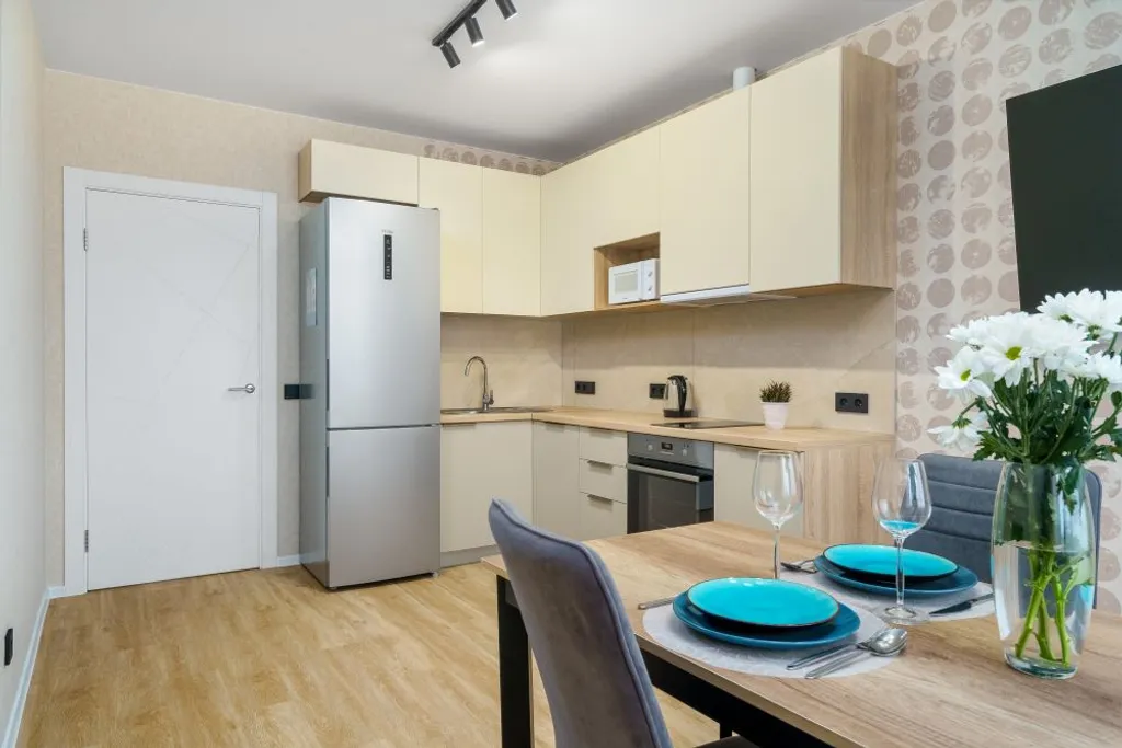 Good Night на Гумилёва 4