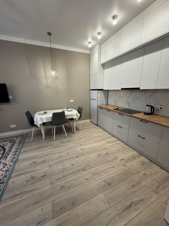 Евродвушка рядом с центральной мечетью и аэропортом и экспо