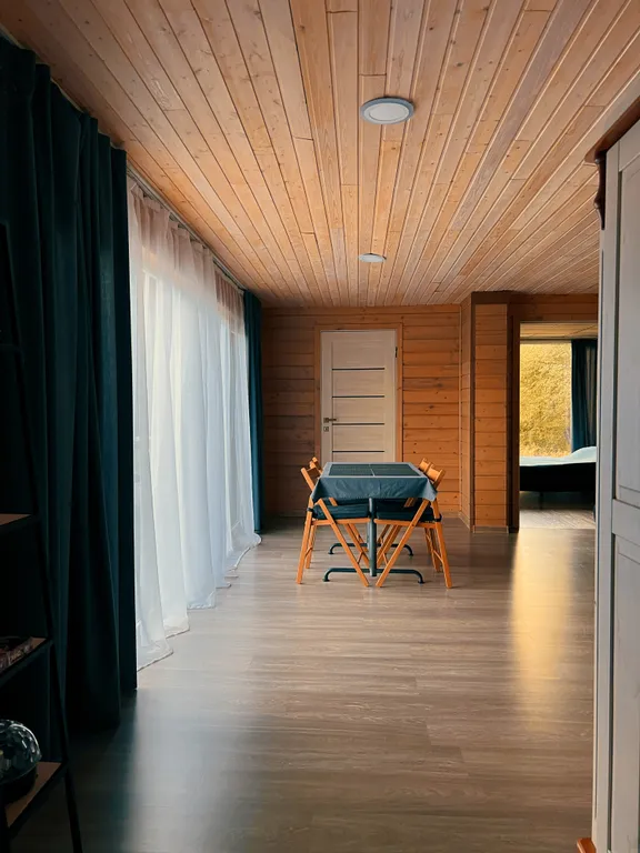 Коттедж Семейный коттедж на берегу реки Лава — Ручьи