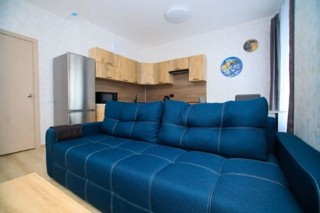 Евродвушка Апарт Гулливер с балконом в центре