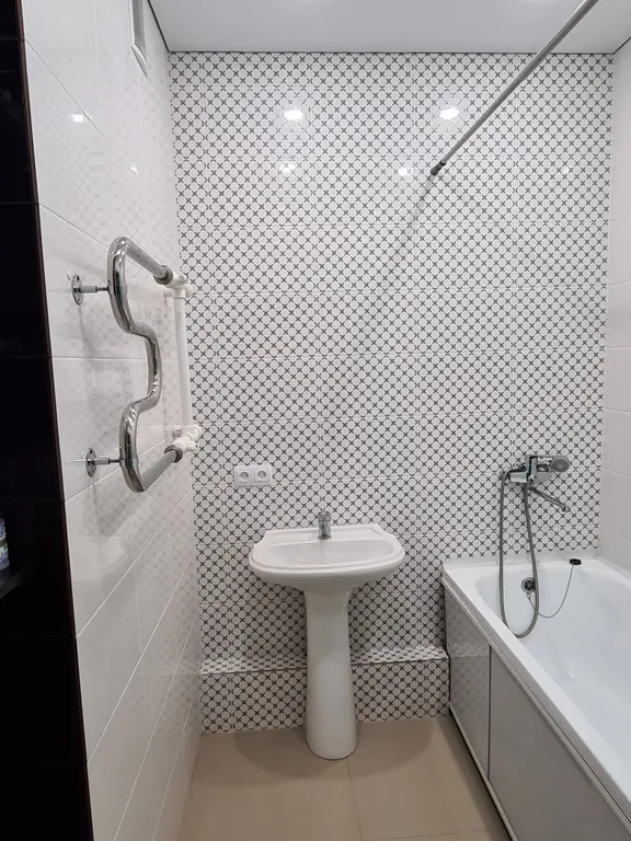 Уютная квартира с очень удобной локаций, близко центр и Степной, Термо