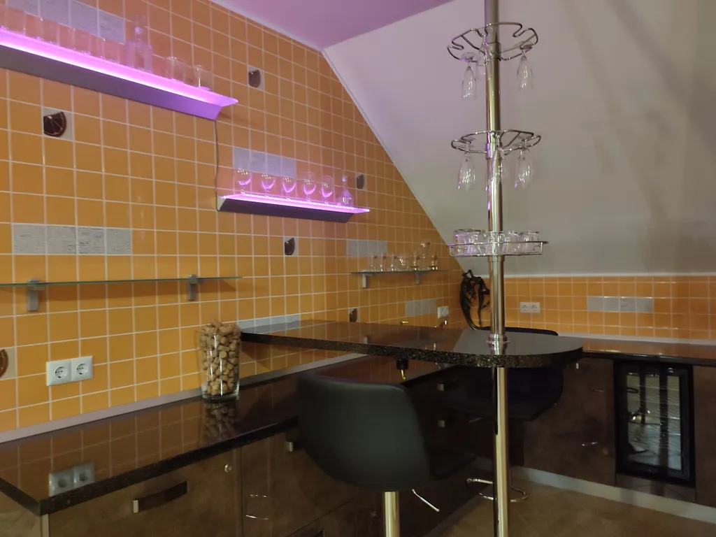 Уютный коттедж на западном