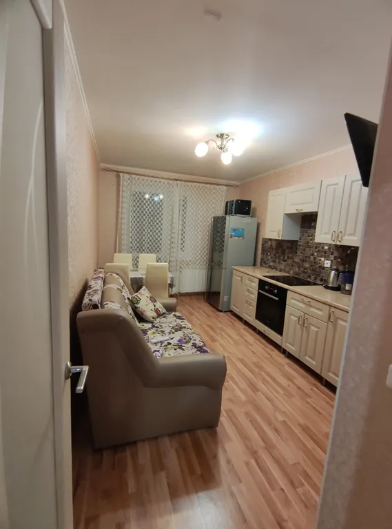 Большая квартира, кухня отдельно