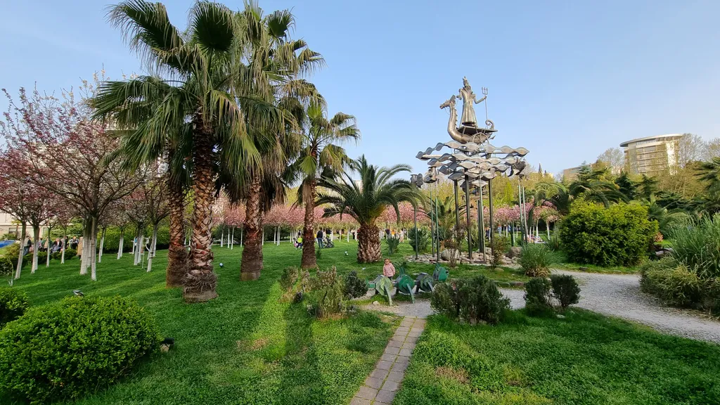 Евро квартира в центре около моря, Дендрария и Цирка