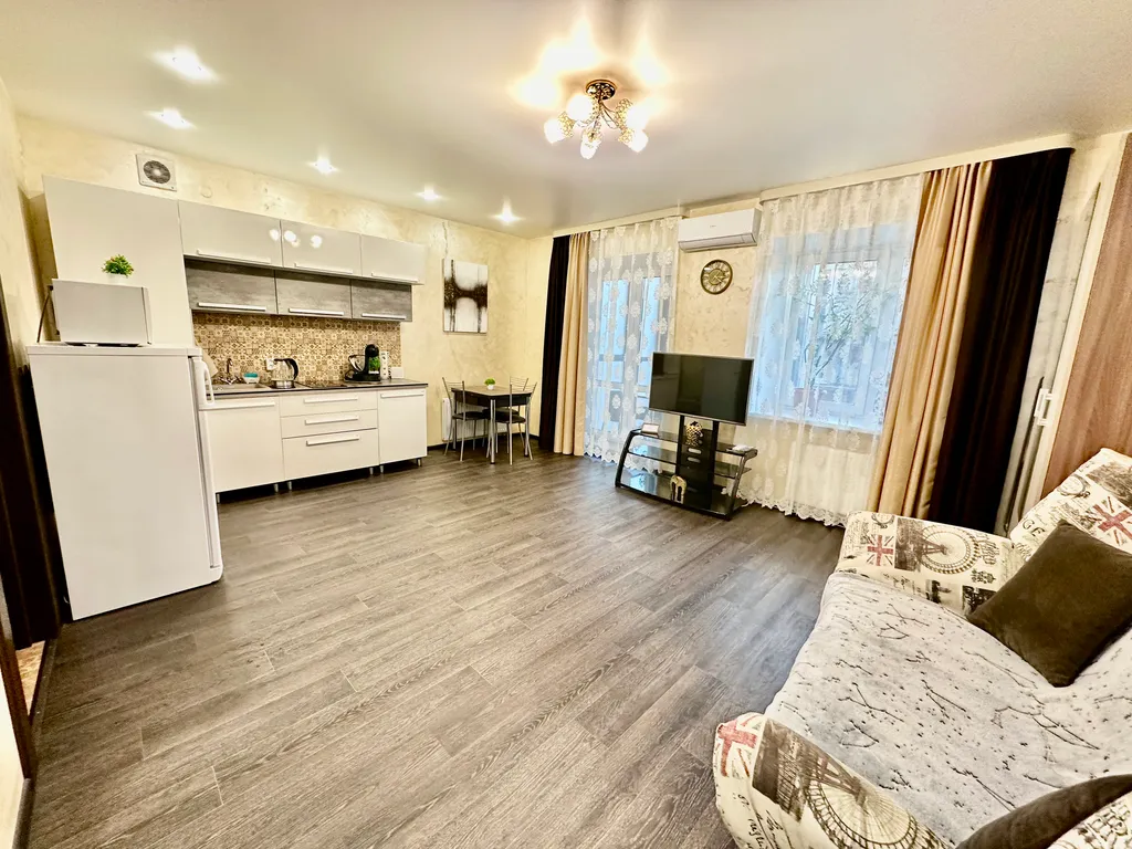 Уютная квартира в самом центре города в элитном доме Парус deluxe