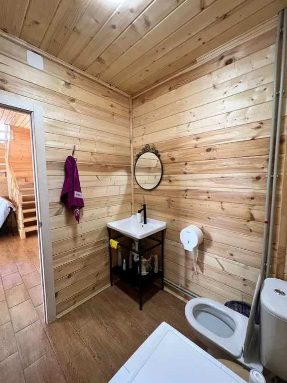 Дом рядом со спортивными базами