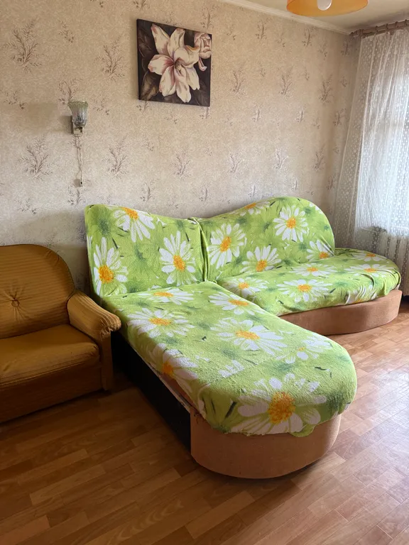 Квартира возле больницы Вишневского проспекта Панфилова центр города