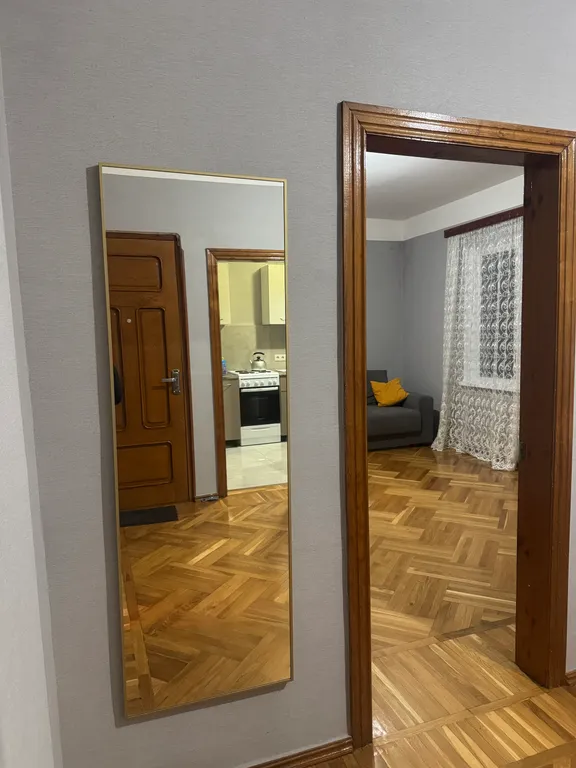 Просторная квартира с видом на горы