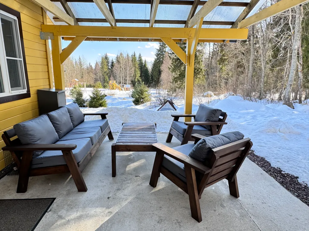 Дом с выходом в лес