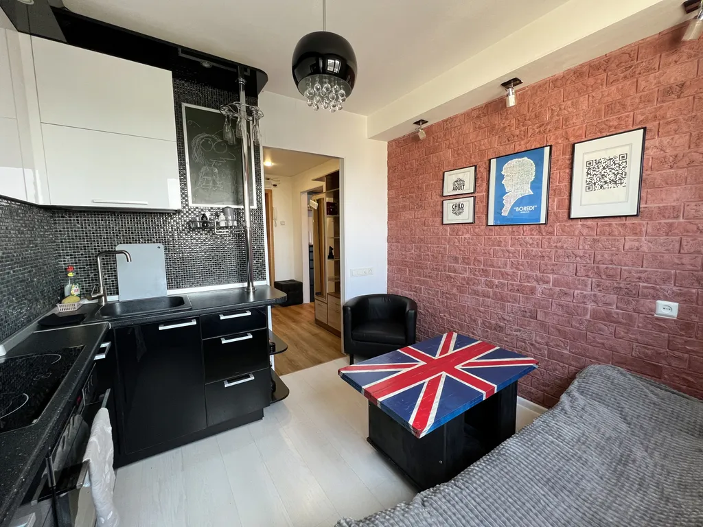 1‑комн. квартира в центре Мурманска на ул. Карла Маркса, 45