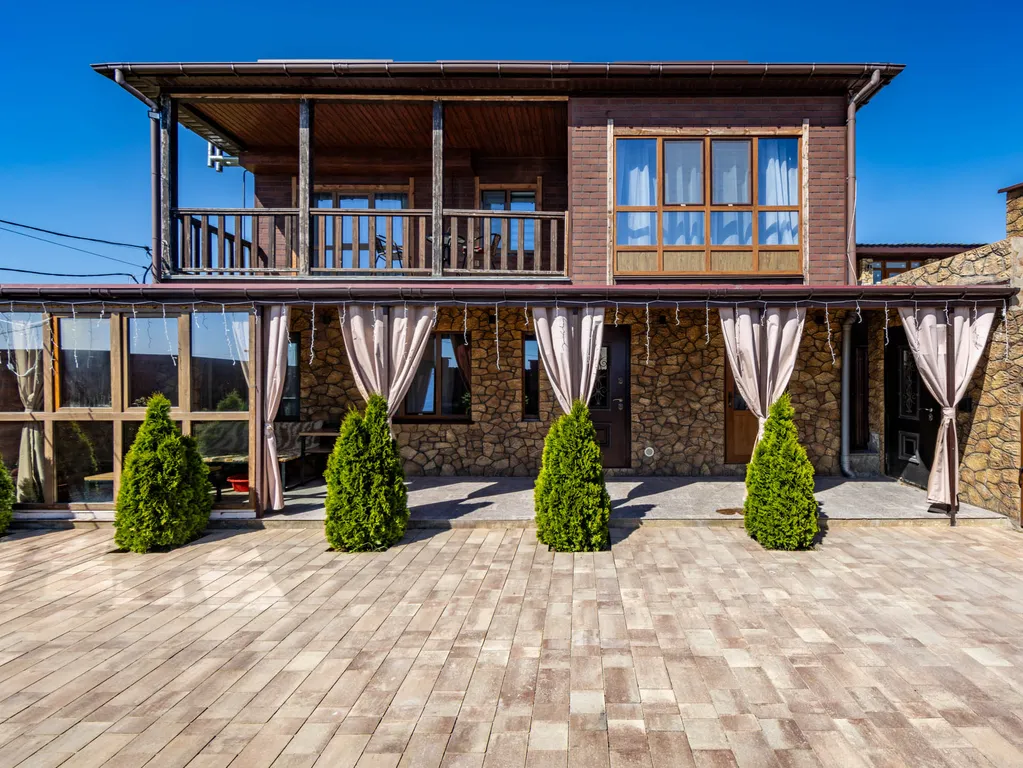 Большая квартира с шикарным видом — аренда посуточно в Бахчисарай