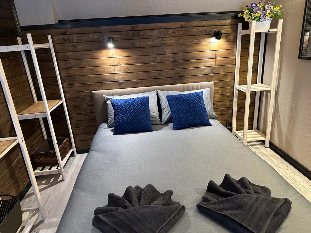 Квартира Квартира Двухуровневый апартамент LOFT Причал 18 — Москва