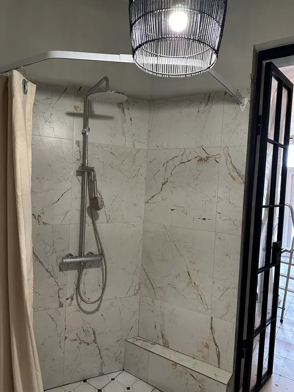 Номер в центре города