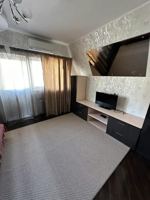 Уютный эллинг на берегу моря и реки