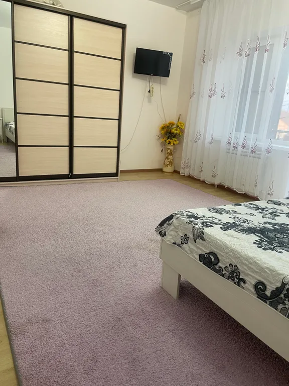 4-комнатный Дом