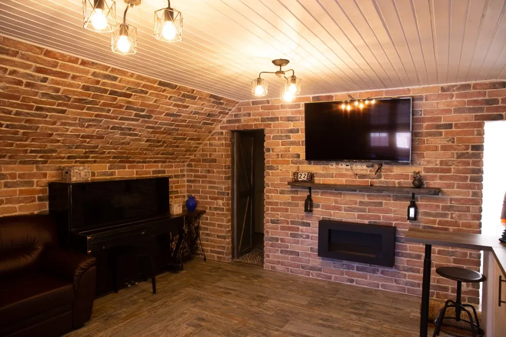 Комфортабельный апартамент с отдельной спальней и большой террасой