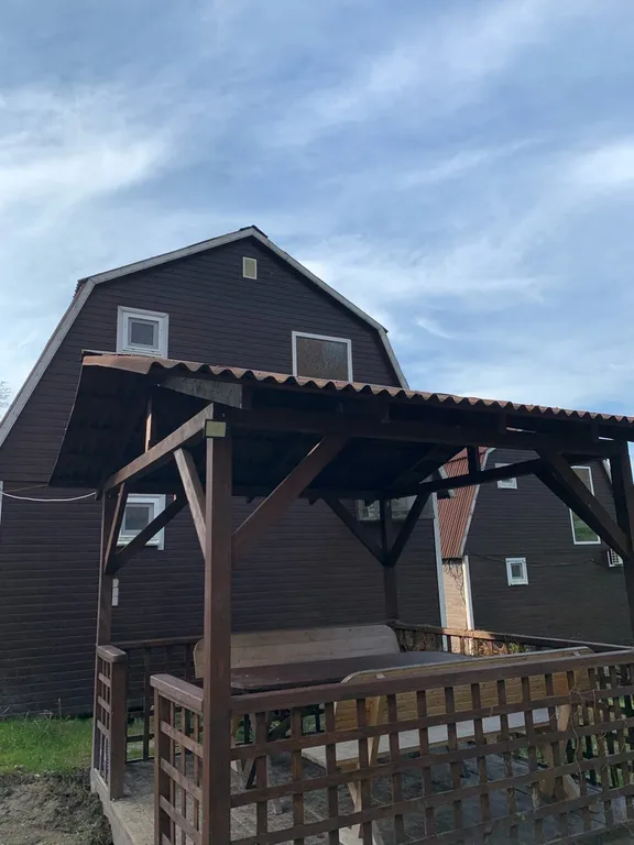 Коттедж Уютные коттеджи в Колхидском лесу на семейной экобазе — Беранда