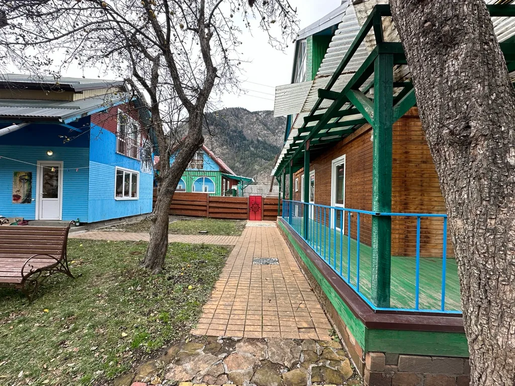 Синий домик