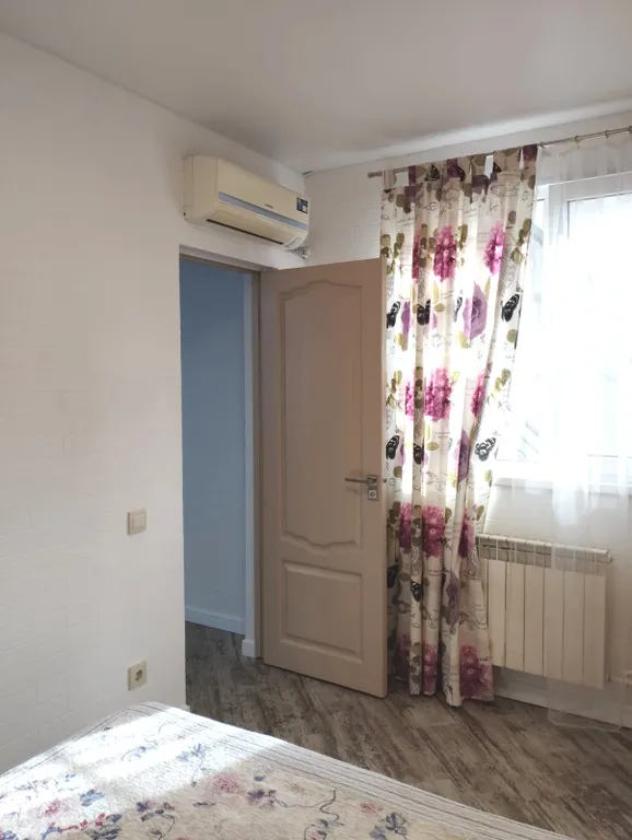 Квартира Квартира в коттедже у моря — Адлер