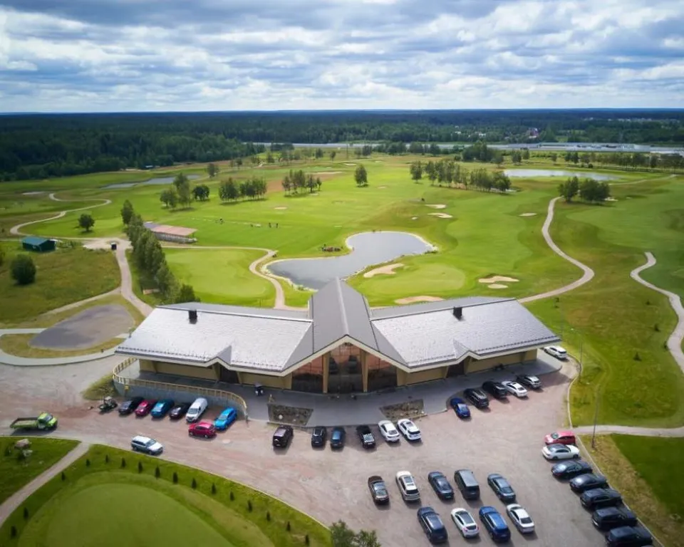 Коттедж Дом для семейного отдыха с баней — Сойкино