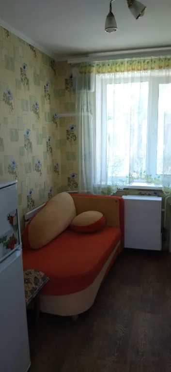 Небольшой гостевой дом со встроенной кухней на берегу моря