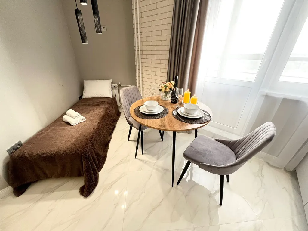 Уютная однокомнатная квартира на Хрустальной