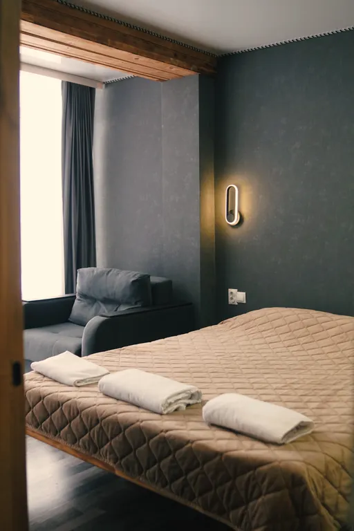 Новенький коттедж на большую компанию