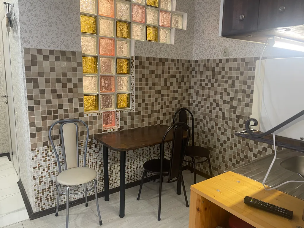 Очень хорошая квартира, Ленинский район, парковка