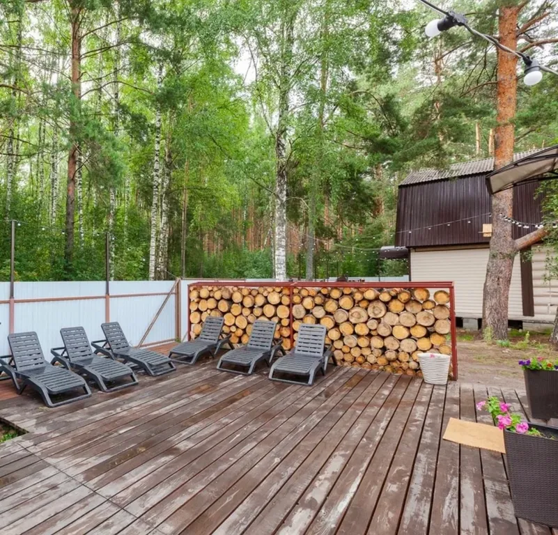 Большой дом в лесу с баней, чаном и сап бордами – для отдыха и праздника