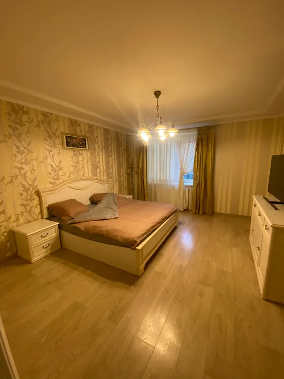 Квартира Трёхкомнатная квартира — Калининград