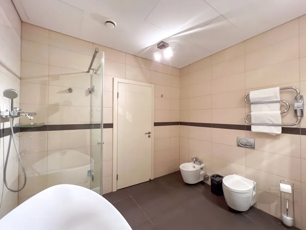 Угловые 3-комнатные апартаменты в Москва сити на 52 этаже