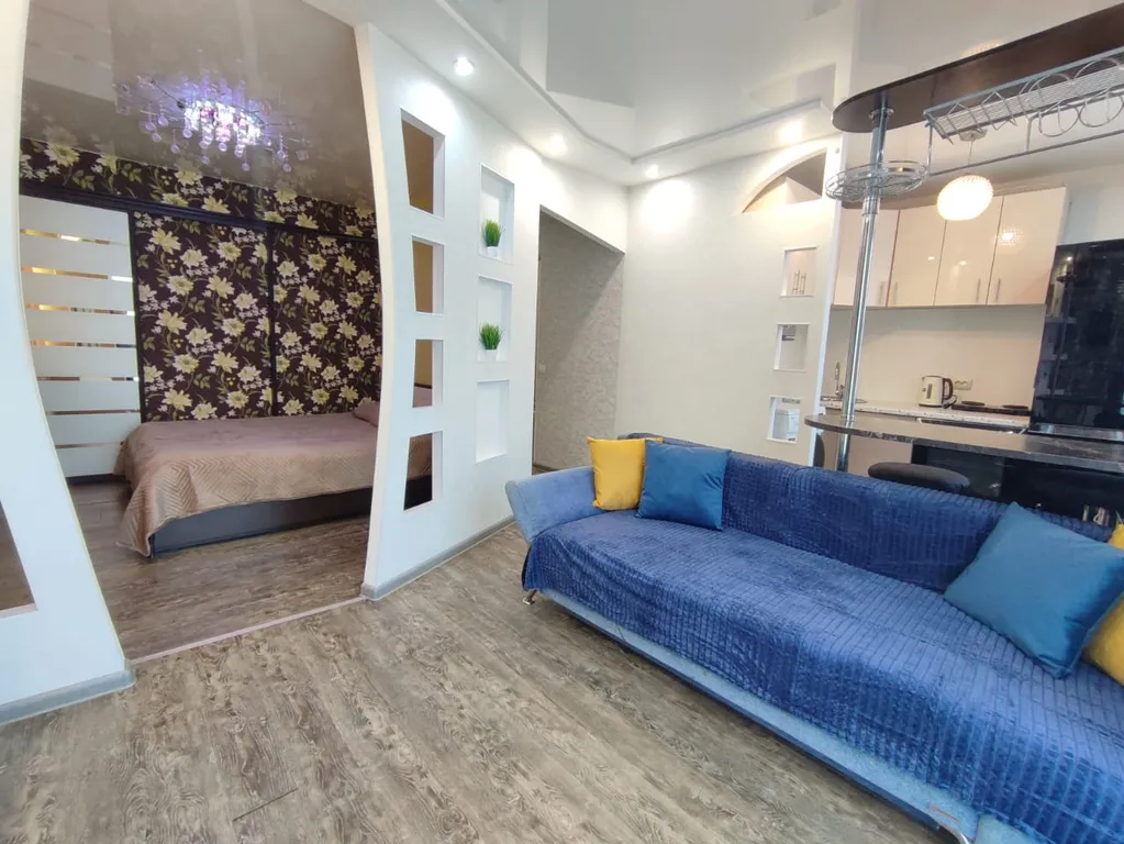 Теплая, светлая квартира, рядом с Калина Мол