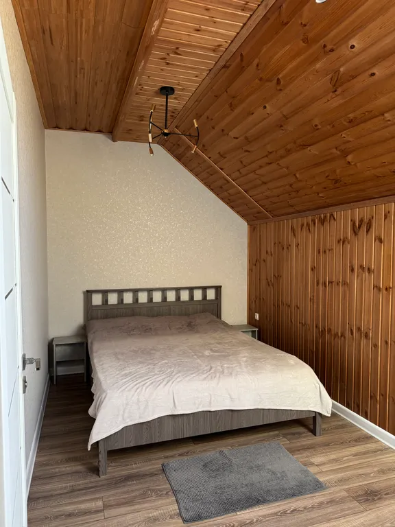 Дом 300 метров у озера