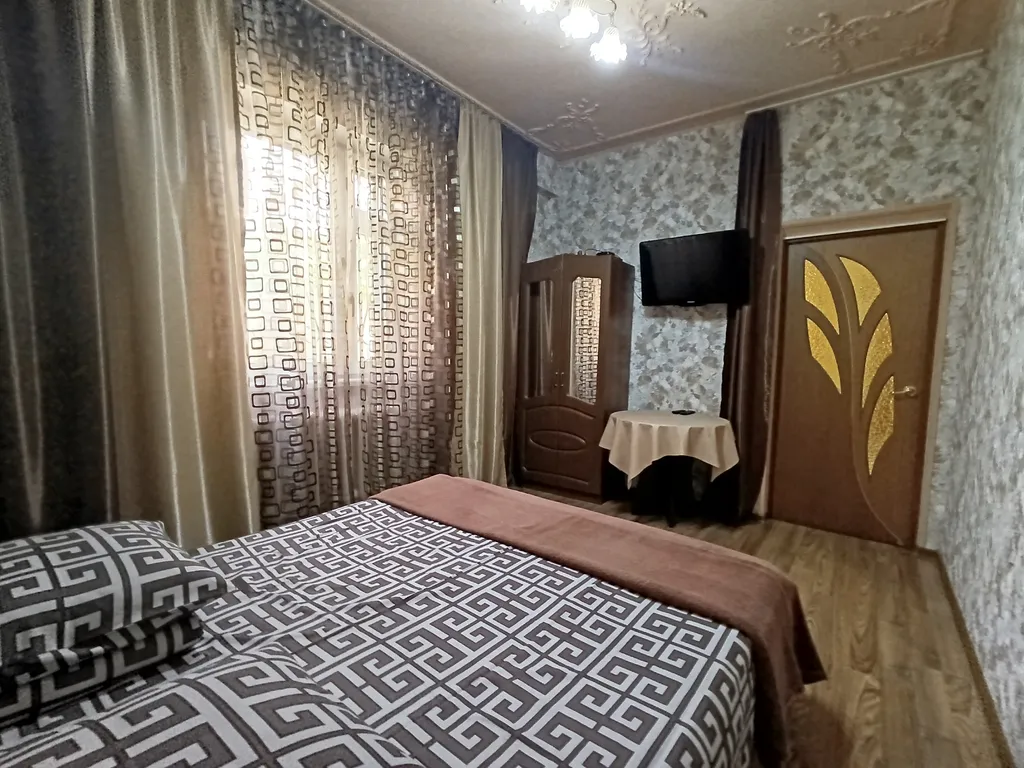 Целый этаж в доме из 4 комнат